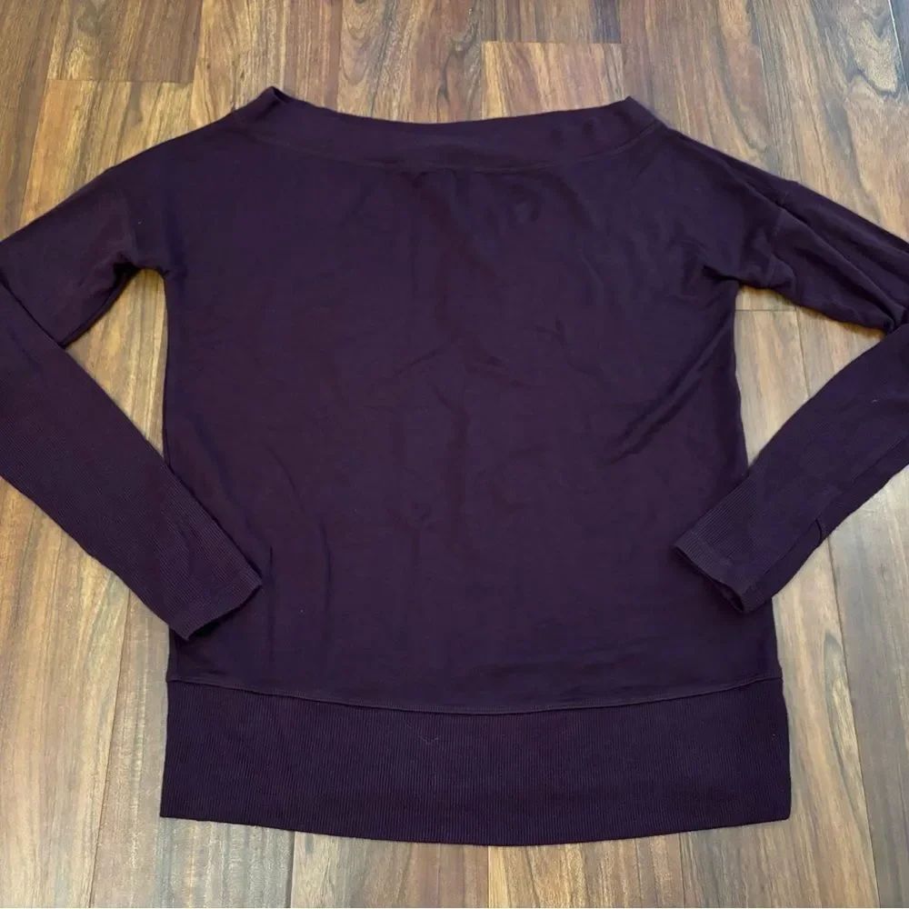 Athleta burgundy maroon/purple off the shoulder long sleeve top